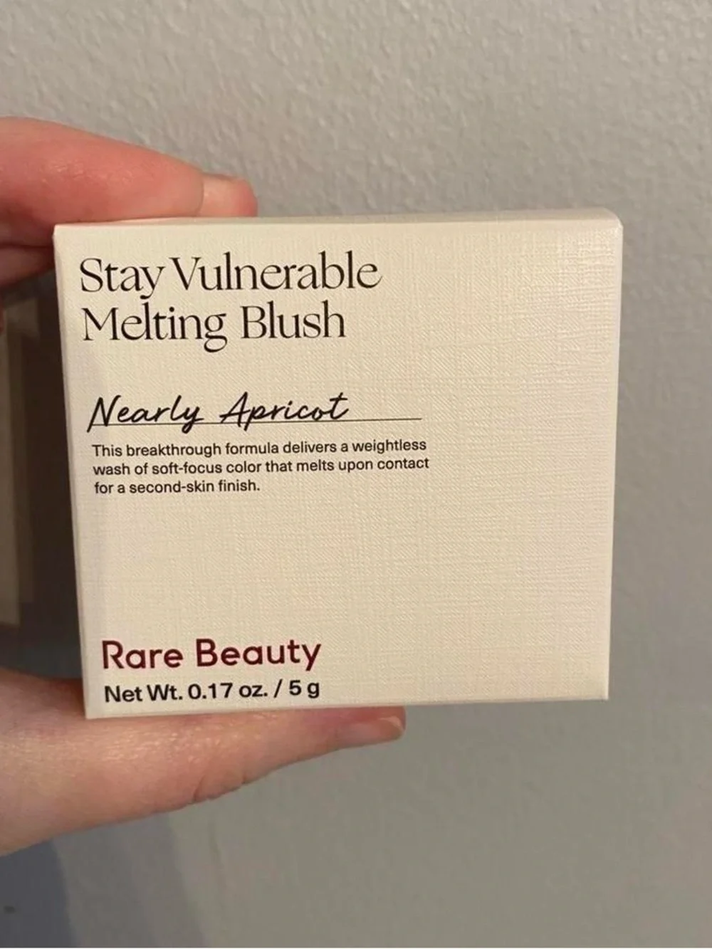 Rare Beauty Stay Vulnerable‎ Melting Blush - Nearly Apricot (Apricot-Pink)